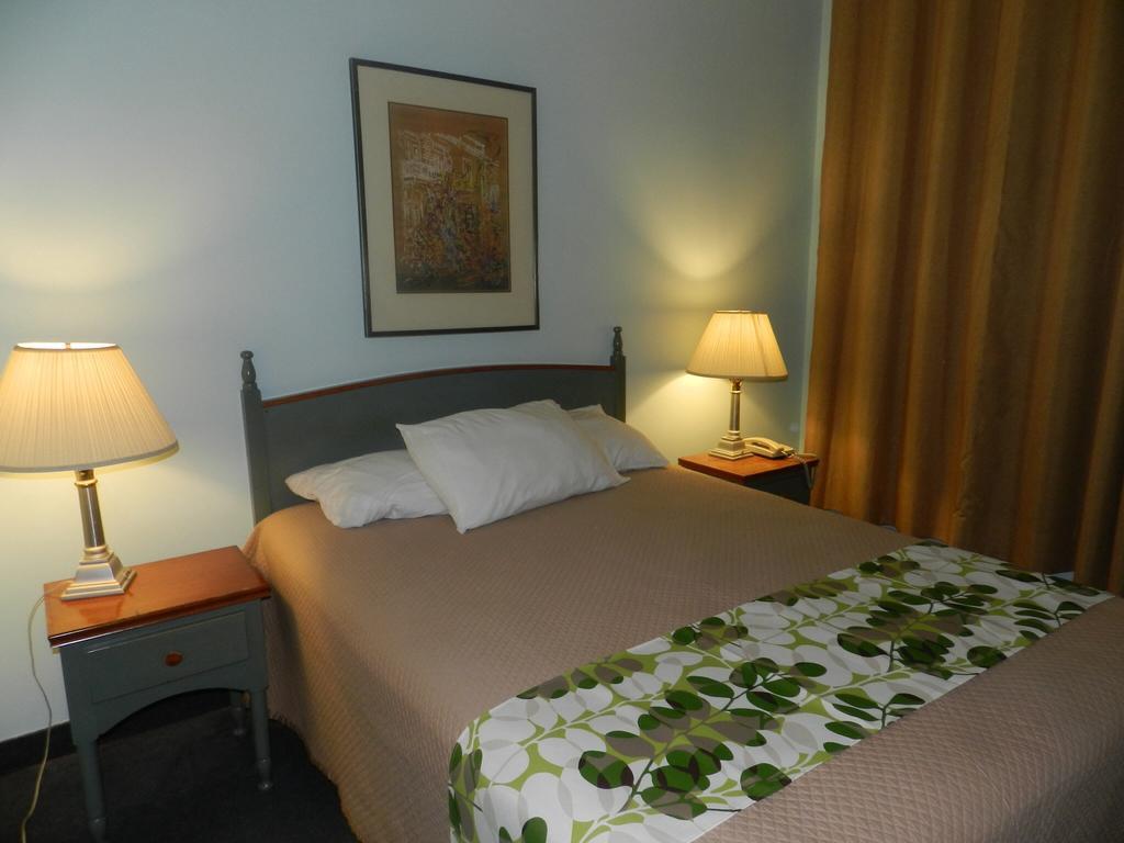 L'Auberge De L'Aeroport Inn Dorval Camera foto